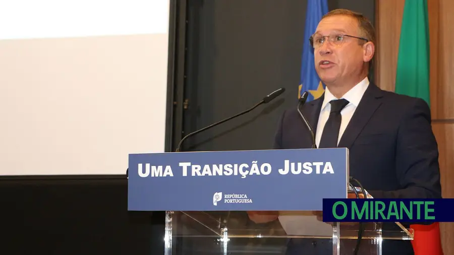 Manuel Valamatos confiante que vai haver protecção social dos trabalhadores da central do Pego Manuel Valamatos confiante que vai haver protecção social dos trabalhadores da central do Pego