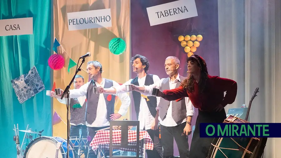 ‘Dia de Festa’ leva um arraial popular ao Teatro Sá da Bandeira em Santarém ‘Dia de Festa’ leva um arraial popular ao Teatro Sá da Bandeira em Santarém