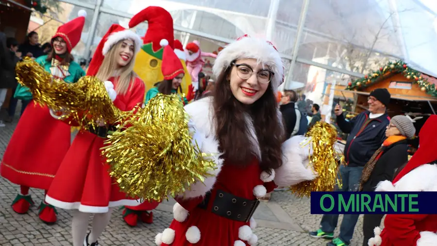 Santarém abre época natalícia com iluminação, Reino de Natal e animação Santarém abre época natalícia com iluminação, Reino de Natal e animação
