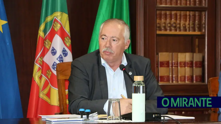 Azambuja aprova orçamento de 24,8 milhões de euros condicionado pela inflação Azambuja aprova orçamento de 24,8 milhões de euros condicionado pela inflação