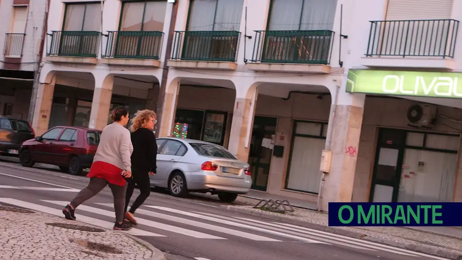 Autarca de Benavente defende redução de portagens para combater tráfego e acidentes em Samora Correia