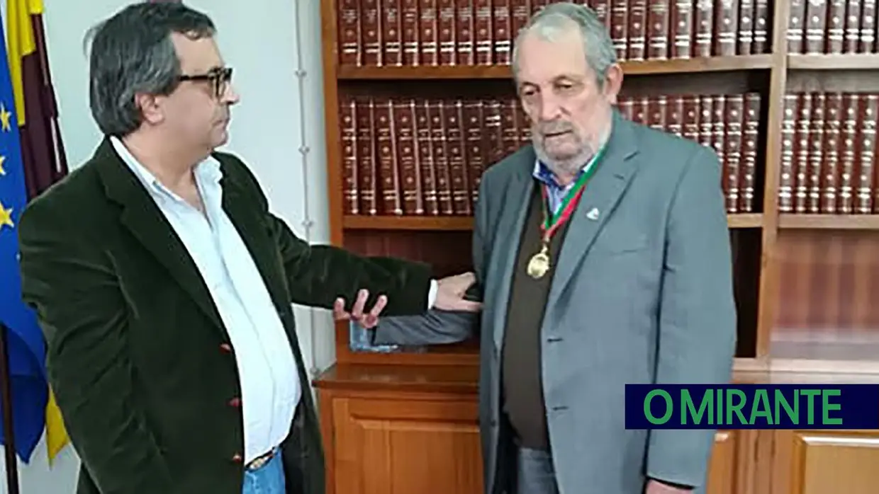 Pessoas e instituições homenageadas pela Junta da Chamusca e Pinheiro Grande