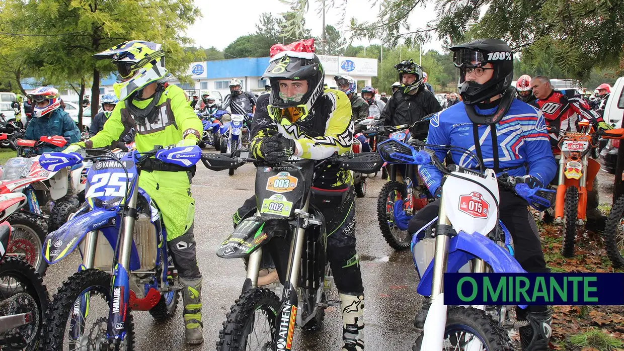 Passeio TT de motos em Marianos com muitos participantes