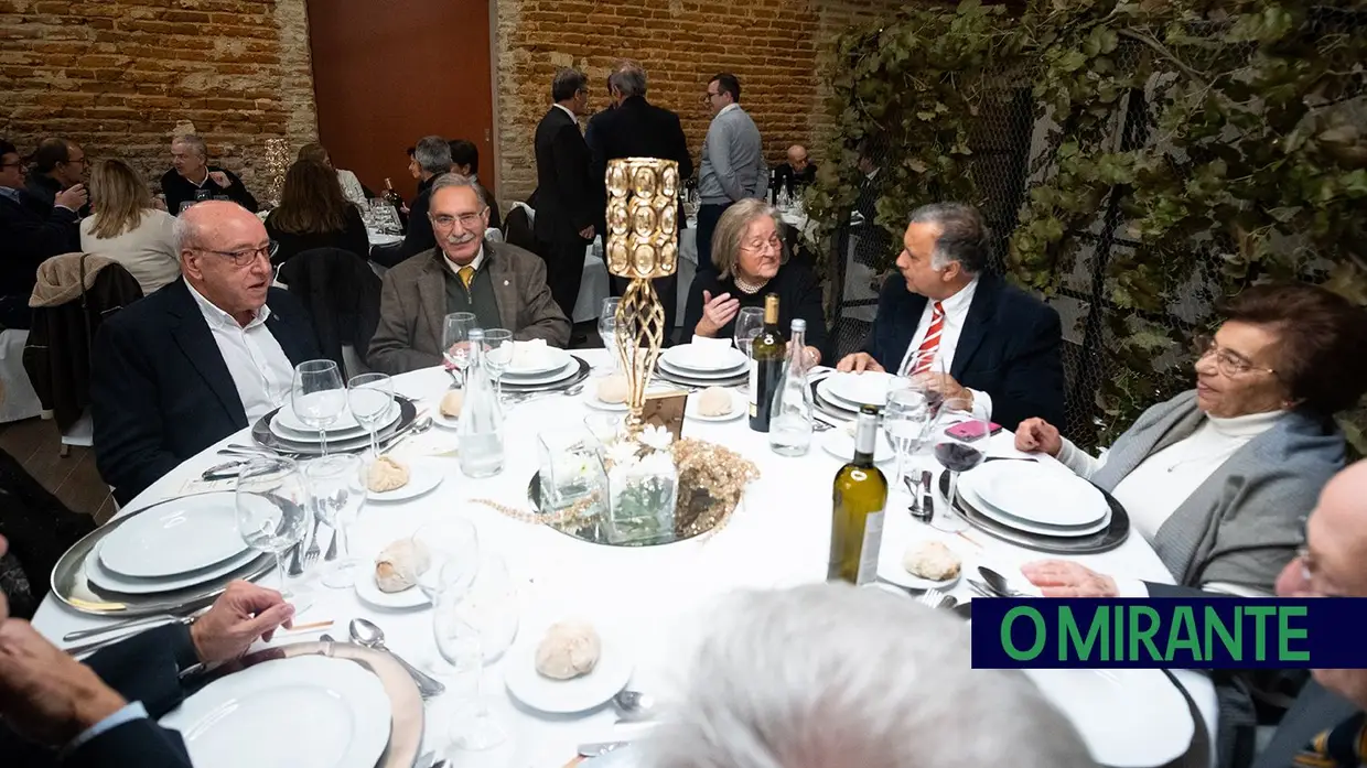 Natal da Delegação da Ordem dos Engenheiros com donativo para comunidade ucraniana