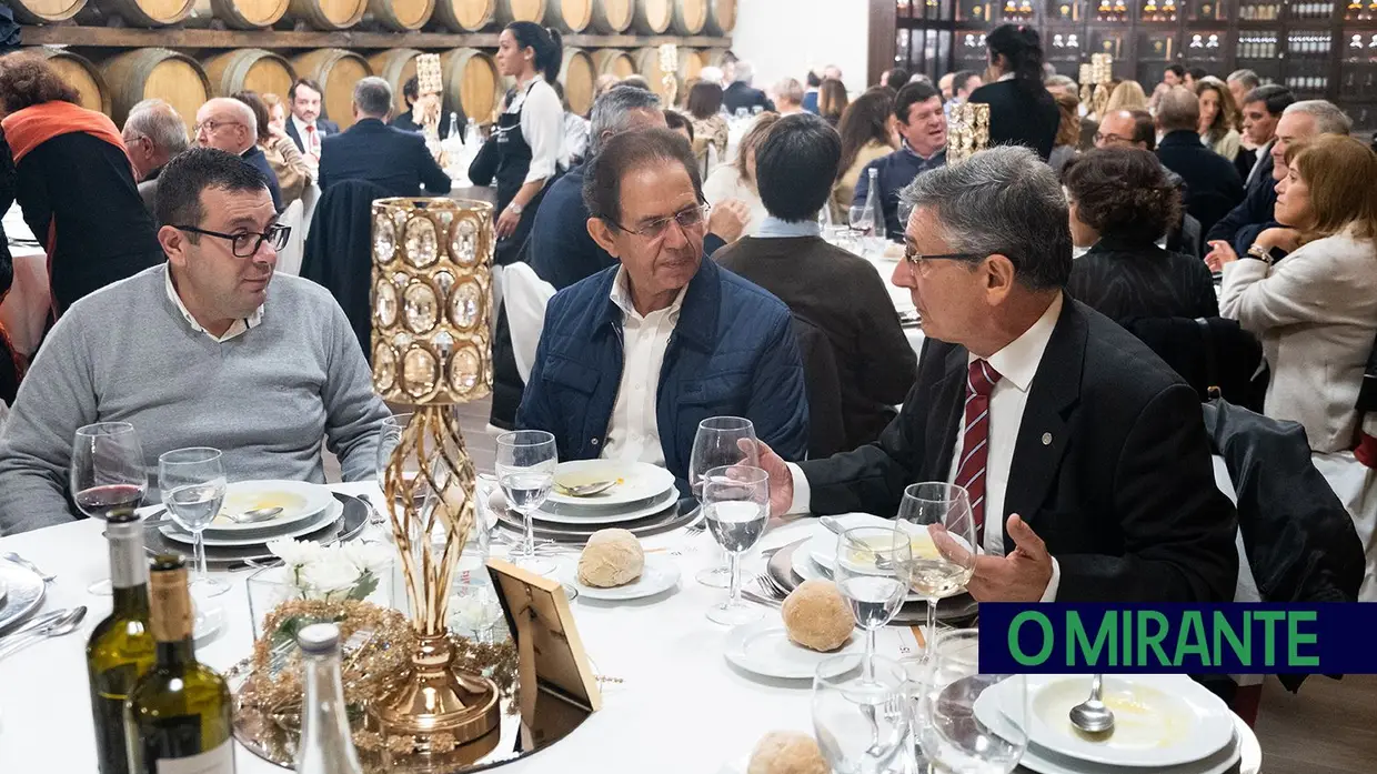 Natal da Delegação da Ordem dos Engenheiros com donativo para comunidade ucraniana