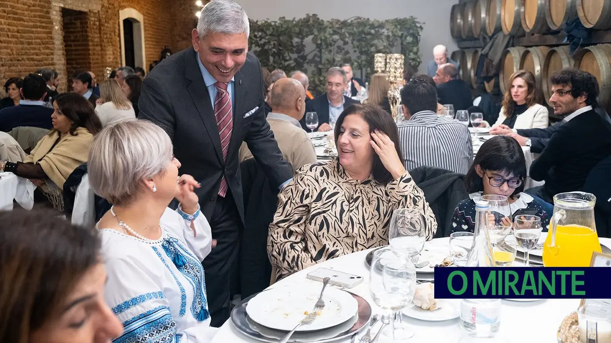 Natal da Delegação da Ordem dos Engenheiros com donativo para comunidade ucraniana