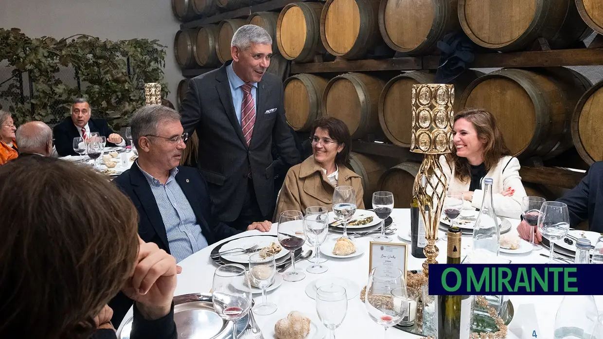 Natal da Delegação da Ordem dos Engenheiros com donativo para comunidade ucraniana