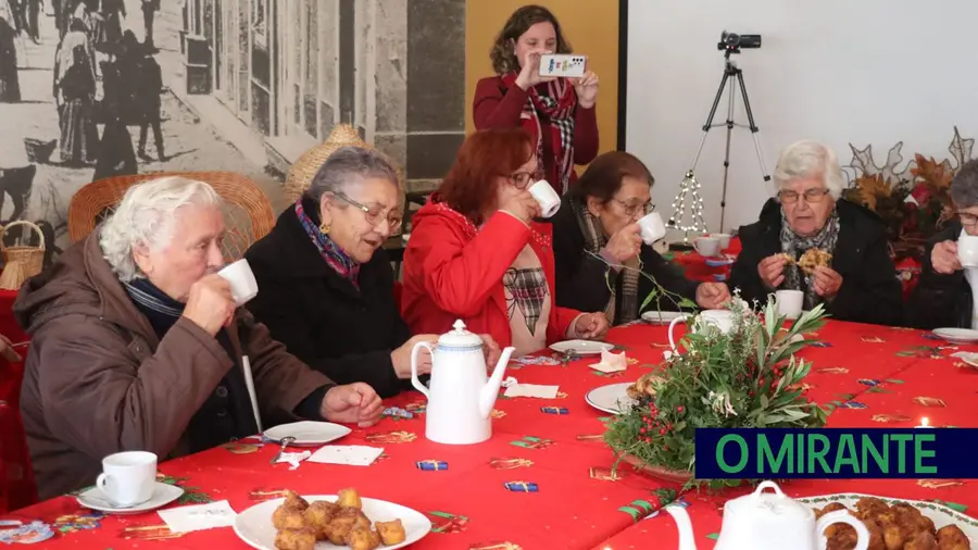 Chá com histórias de Natal em Ourém