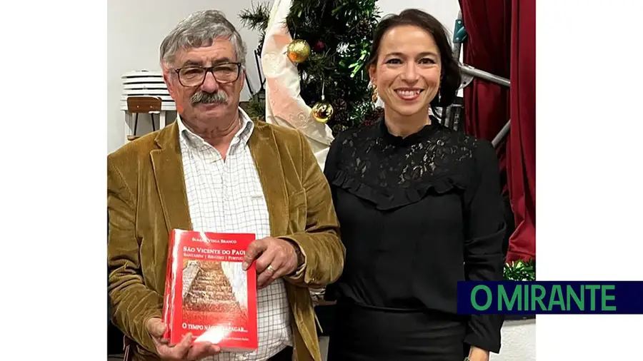 A história de São Vicente do Paúl em livro A história de São Vicente do Paúl em livro