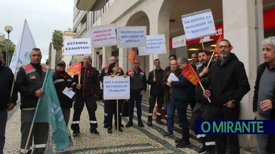 Greve de carteiros de Alverca/Vila Franca de Xira causou "alguns transtornos" Greve de carteiros de Alverca/Vila Franca de Xira causou "alguns transtornos"