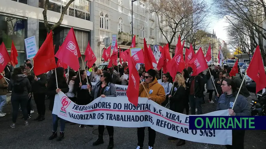 Trabalhadores do Hospital de VFX lutam pelas 35 horas e contra a falta de pessoal Trabalhadores do Hospital de VFX lutam pelas 35 horas e contra a falta de pessoal