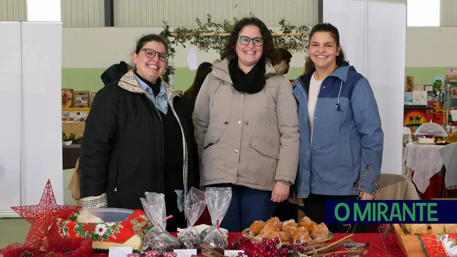 A NUPAE organizou o primeiro Mercado de Natal da Vila da Marmeleira