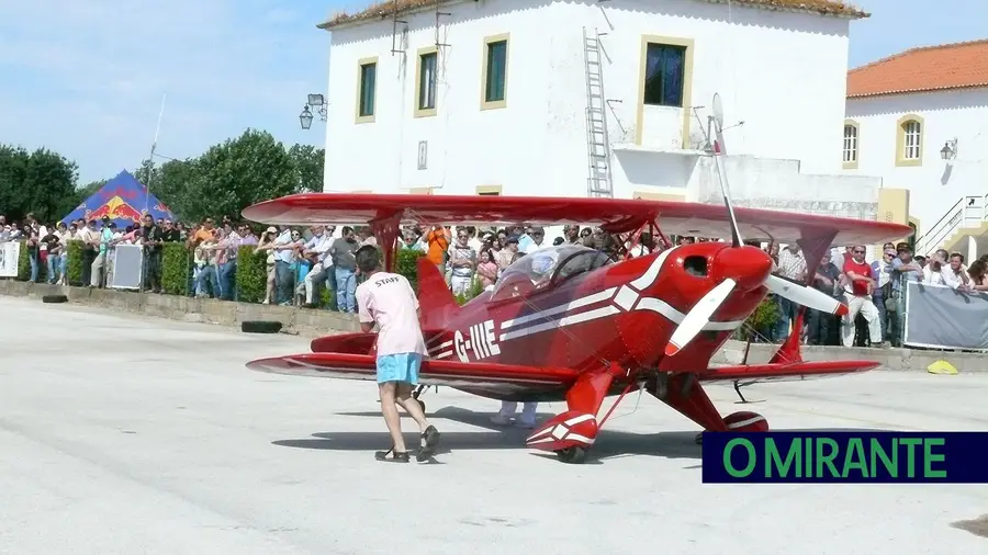 Caso do aeródromo de Santarém vai-se arrastando em tribunal Caso do aeródromo de Santarém vai-se arrastando em tribunal