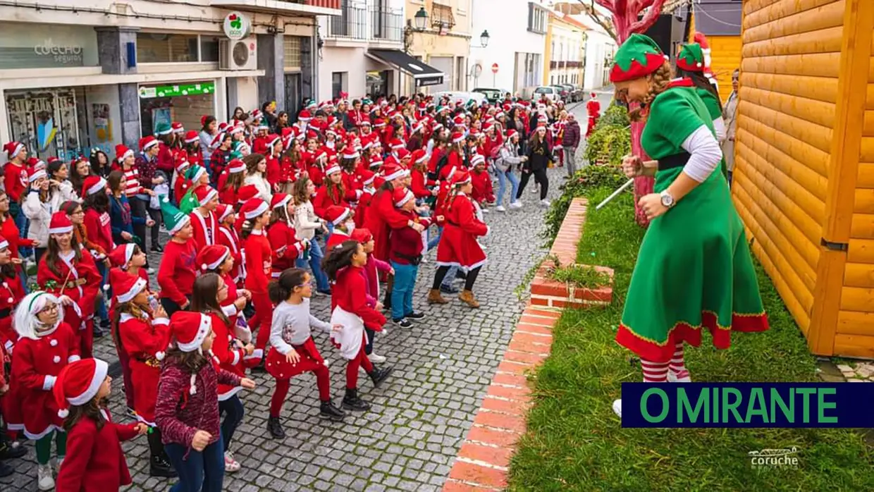 Desfile de Natal em Coruche com mais de 500 participantes