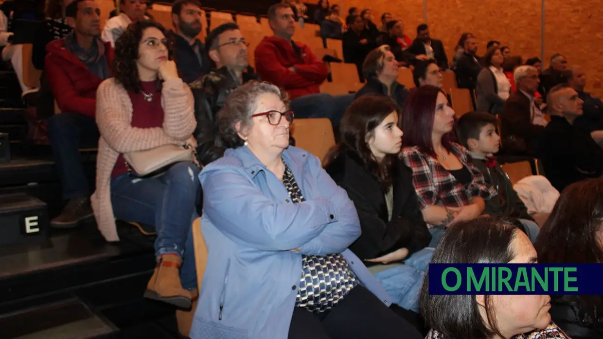 Entrega de diplomas a adultos do Agrupamento de Escolas Templários