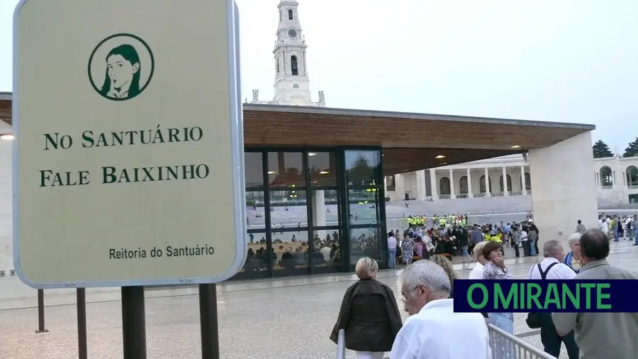 Antigo reitor critica elevados salários e “intelectualização” no Santuário de Fátima Antigo reitor critica elevados salários e “intelectualização” no Santuário de Fátima