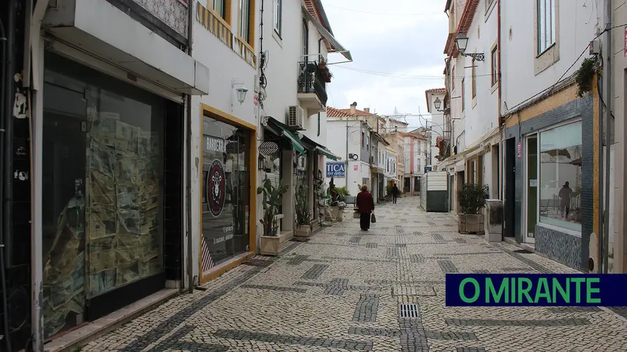 Torres Novas quer um milhão de euros para revitalizar o comércio no centro histórico Torres Novas quer um milhão de euros para revitalizar o comércio no centro histórico