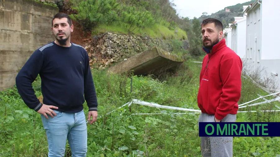 Reparar muro que ameaça casas em VFX vai custar 220 mil euros Reparar muro que ameaça casas em VFX vai custar 220 mil euros