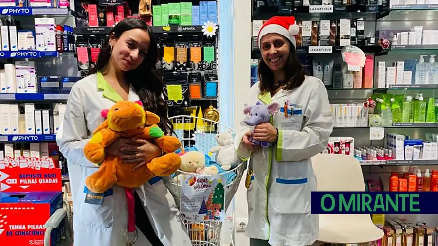 Farmácias Central e Higiénica promovem acção de apoio a crianças em acolhimento temporário Farmácias Central e Higiénica promovem acção de apoio a crianças em acolhimento temporário