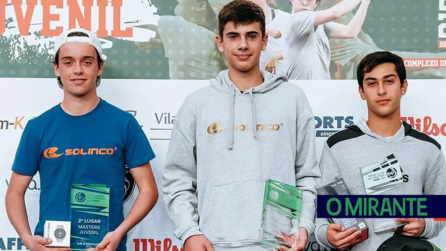 João Morgado é campeão do circuito juvenil de ténis em sub-16