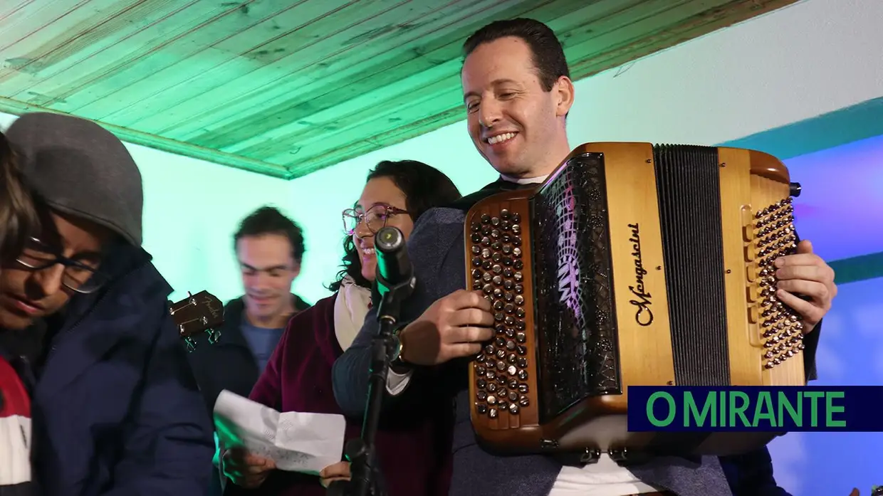 Ferreira do Zêzere cantou os Reis na sede do Grupo de Pias