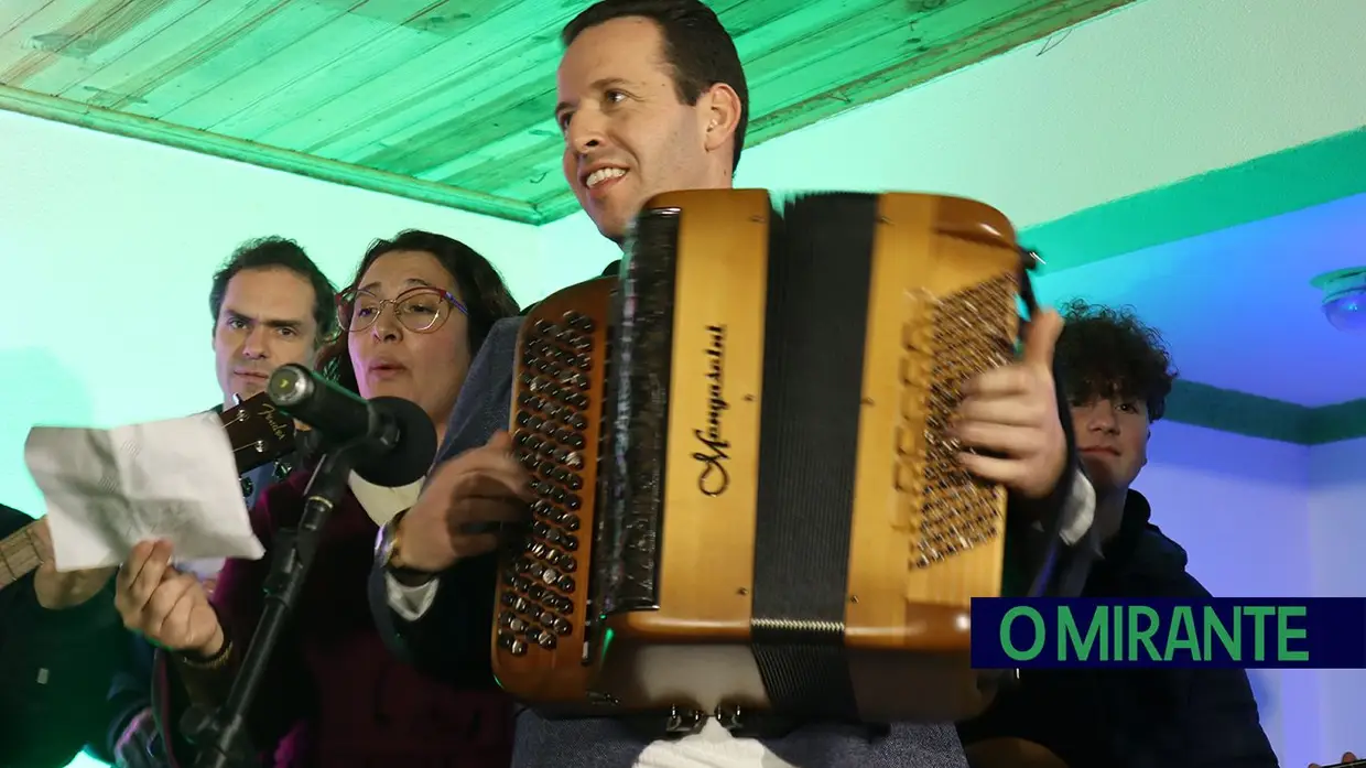 Ferreira do Zêzere cantou os Reis na sede do Grupo de Pias