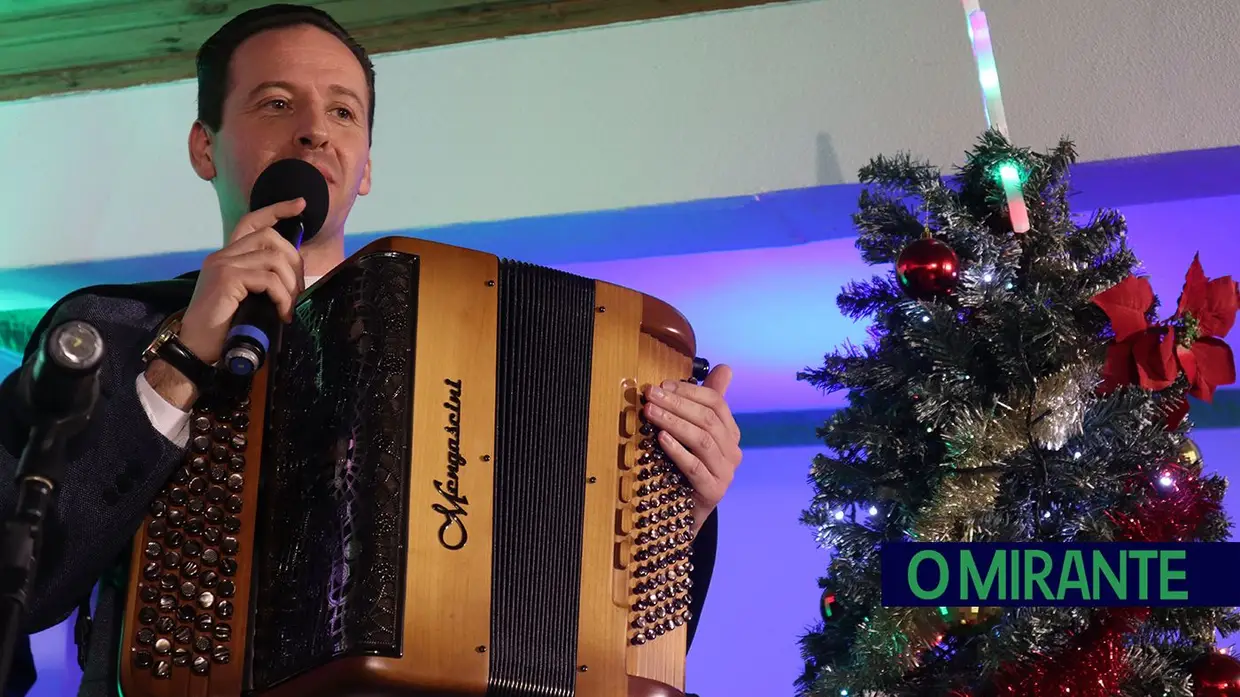 Ferreira do Zêzere cantou os Reis na sede do Grupo de Pias