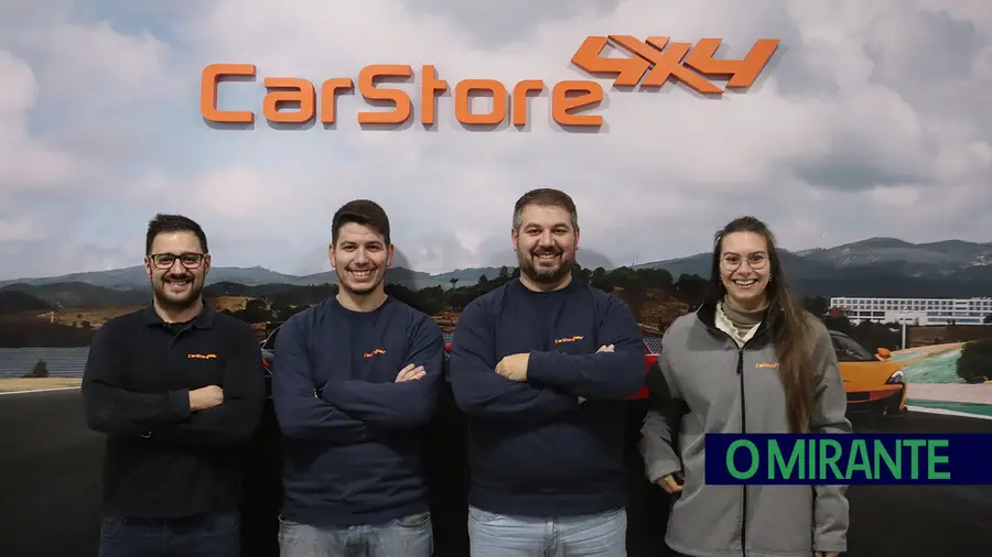 A CarStore4x4 é jovem e especializada em personalização automóvel