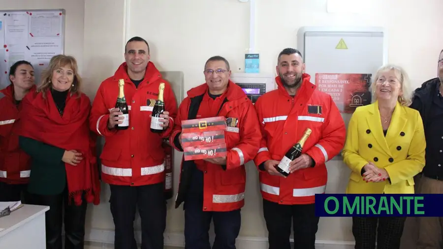 Executivo de Ourém visitou várias corporações de bombeiros Executivo de Ourém visitou várias corporações de bombeiros