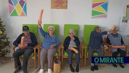 Exercício físico voltou à Santa Casa da Misericórdia de Salvaterra de Magos. Exercício físico voltou à Santa Casa da Misericórdia de Salvaterra de Magos.