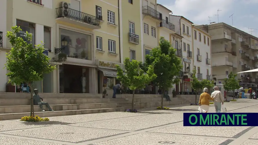 Autarcas de Abrantes discutem perda de população no concelho Autarcas de Abrantes discutem perda de população no concelho
