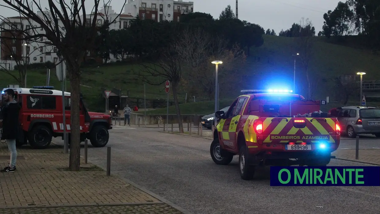 Azambujenses aprendem primeiros socorros em dia de aniversário dos bombeiros