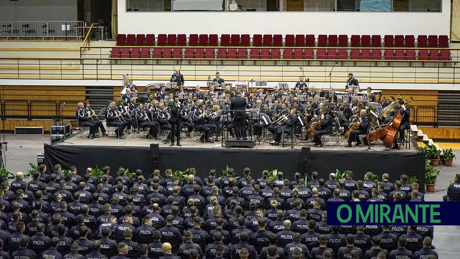 Aniversário da Escola de Polícia celebrado com concerto em Torres Novas Aniversário da Escola de Polícia celebrado com concerto em Torres Novas