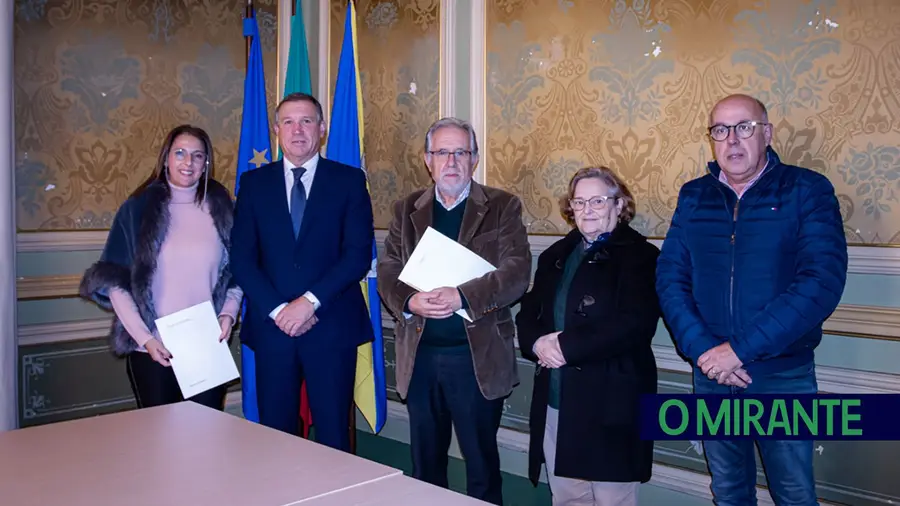 CRIA assina protocolo para acompanhar 400 famílias em Abrantes CRIA assina protocolo para acompanhar 400 famílias em Abrantes