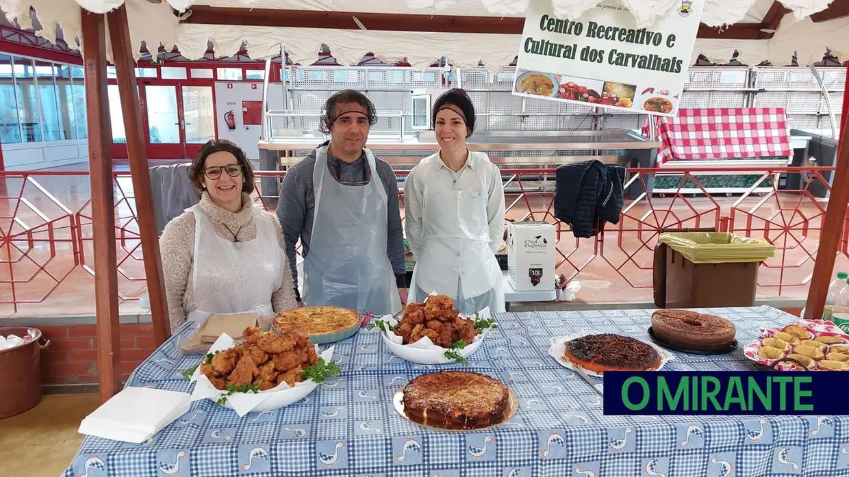 Fez-se fila para as Sopas da Nossa Terra em Ferreira do Zêzere