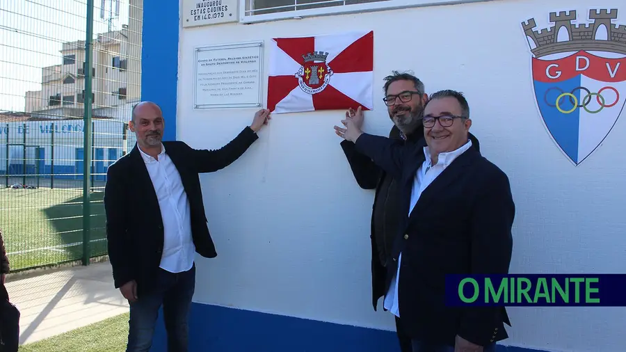 Grupo Desportivo de Vialonga concretiza sonho e inaugura relvado sintético Grupo Desportivo de Vialonga concretiza sonho e inaugura relvado sintético