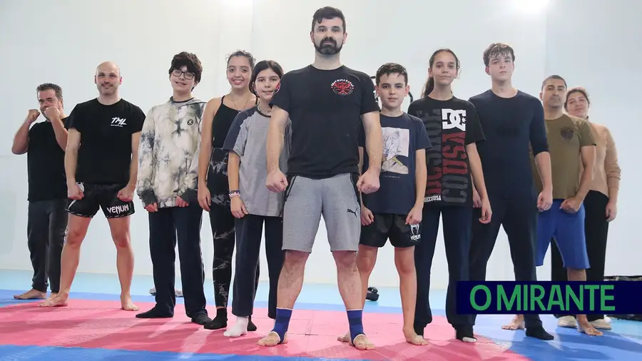 Krav Maga é uma arte marcial que ajuda a ganhar confiança Krav Maga é uma arte marcial que ajuda a ganhar confiança