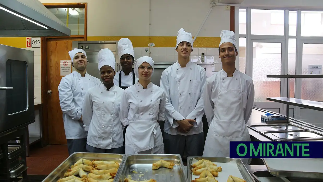 Franxiro continua à espera de sair da escola para as pastelarias