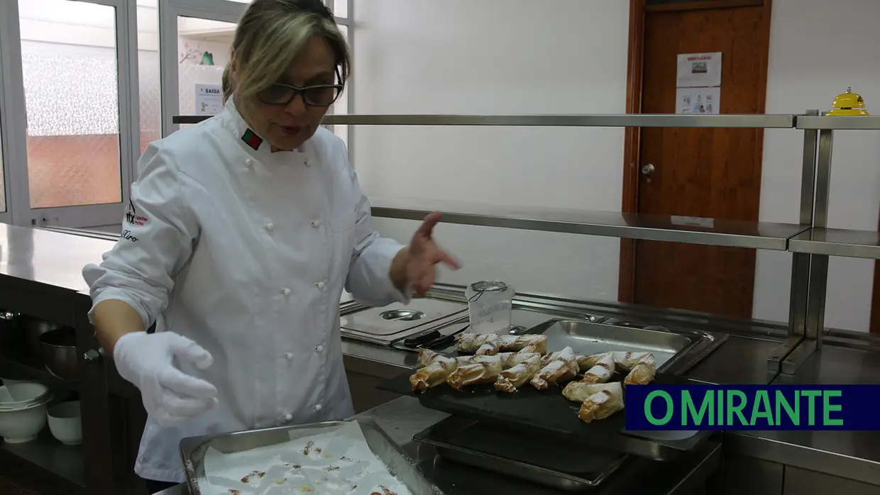 Franxiro continua à espera de sair da escola para as pastelarias