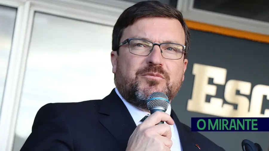 Presidente da Câmara de Santarém critica elevados custos com o lixo Presidente da Câmara de Santarém critica elevados custos com o lixo