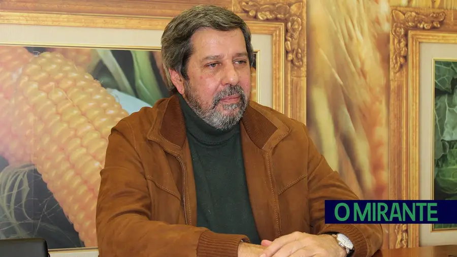 Presidente da Agromais condecorado pelo Presidente da República Presidente da Agromais condecorado pelo Presidente da República