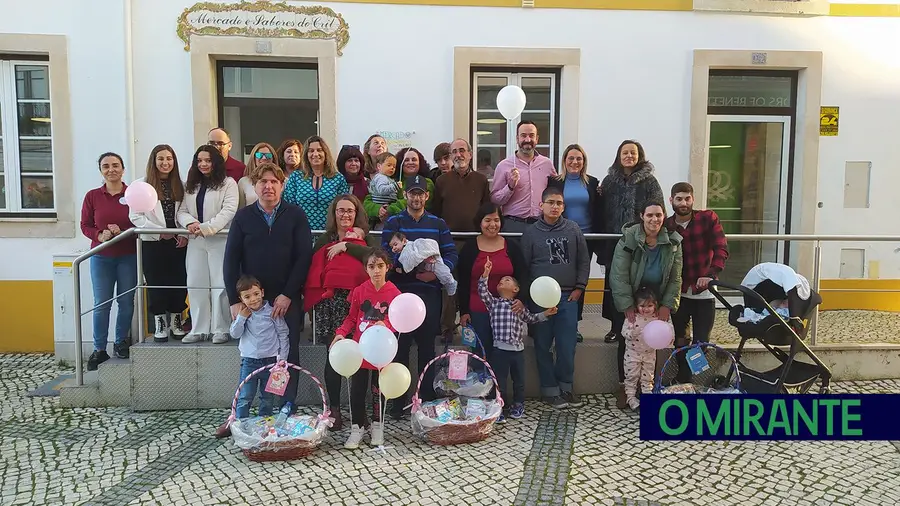 Situação económica e falta de creches preocupa pais de Torres Novas Situação económica e falta de creches preocupa pais de Torres Novas