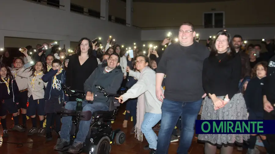 Na Póvoa de Santa Iria ajudou-se os escuteiros com humor Na Póvoa de Santa Iria ajudou-se os escuteiros com humor