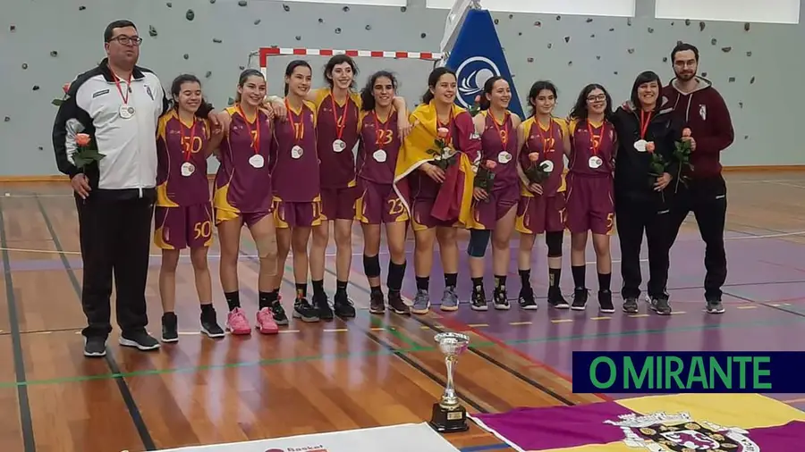 Chamusca Basket campeão distrital em sub18 femininos