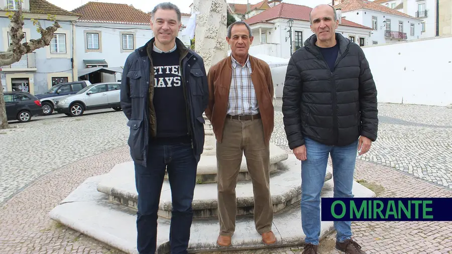 AZA estão a pôr Azambuja a praticar exercício nas ruas AZA estão a pôr Azambuja a praticar exercício nas ruas