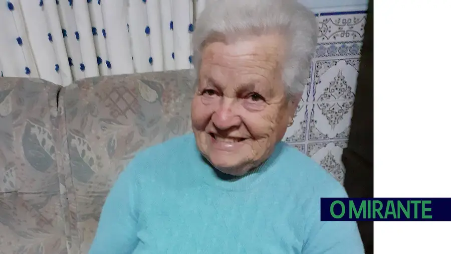 Rosário Abreu morreu carbonizada na própria lareira em Ferreira do Zêzere Rosário Abreu morreu carbonizada na própria lareira em Ferreira do Zêzere
