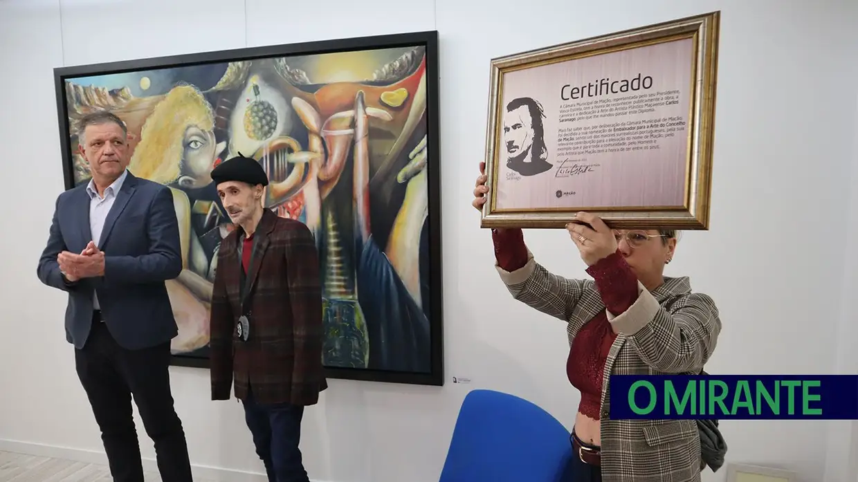 Mação homenageia pintor Carlos Saramago