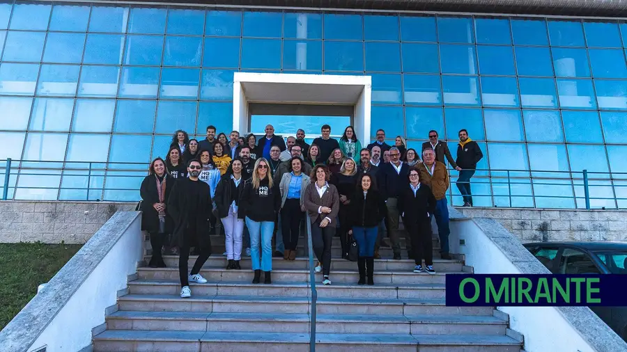 Almoço de convívio do imobiliário junta profissionais de nove empresas Almoço de convívio do imobiliário junta profissionais de nove empresas
