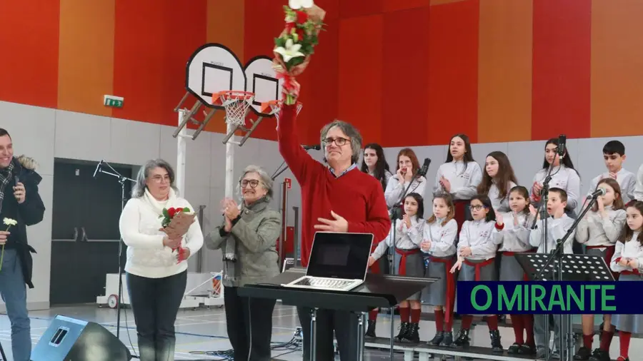Ourém celebrou 49 anos do Coral Infantil e Juvenil Ourém celebrou 49 anos do Coral Infantil e Juvenil