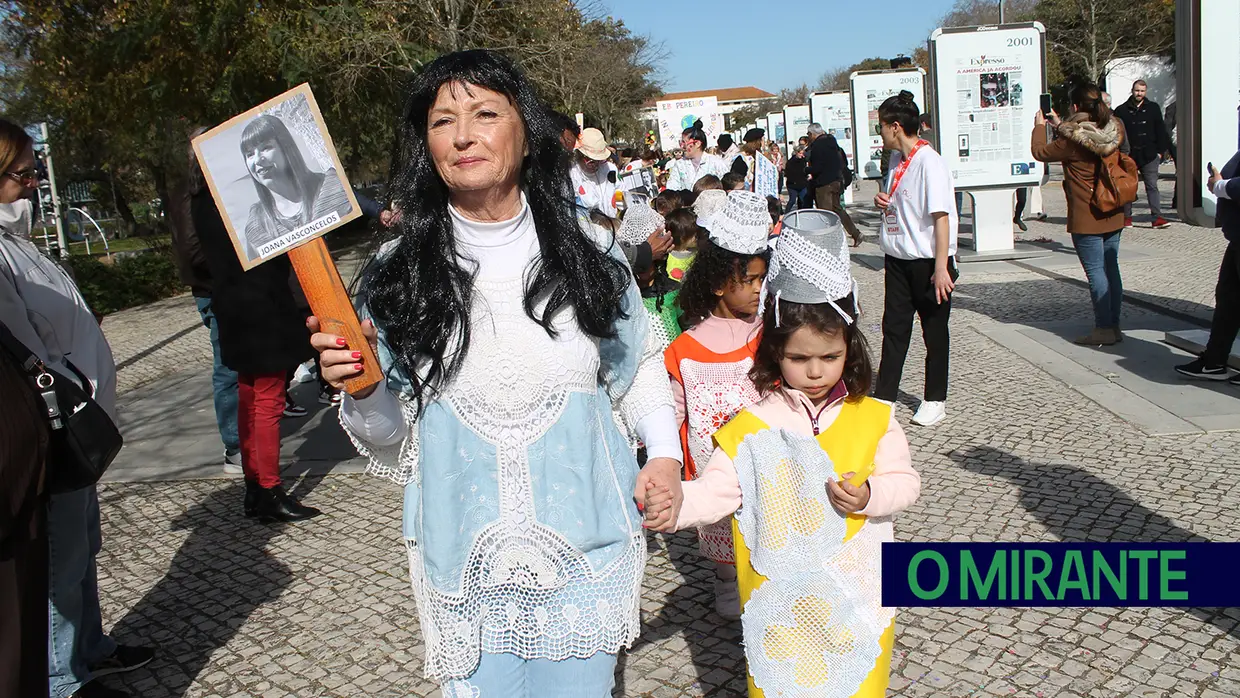 Centenas de crianças abriram festejos do Carnaval em Santarém